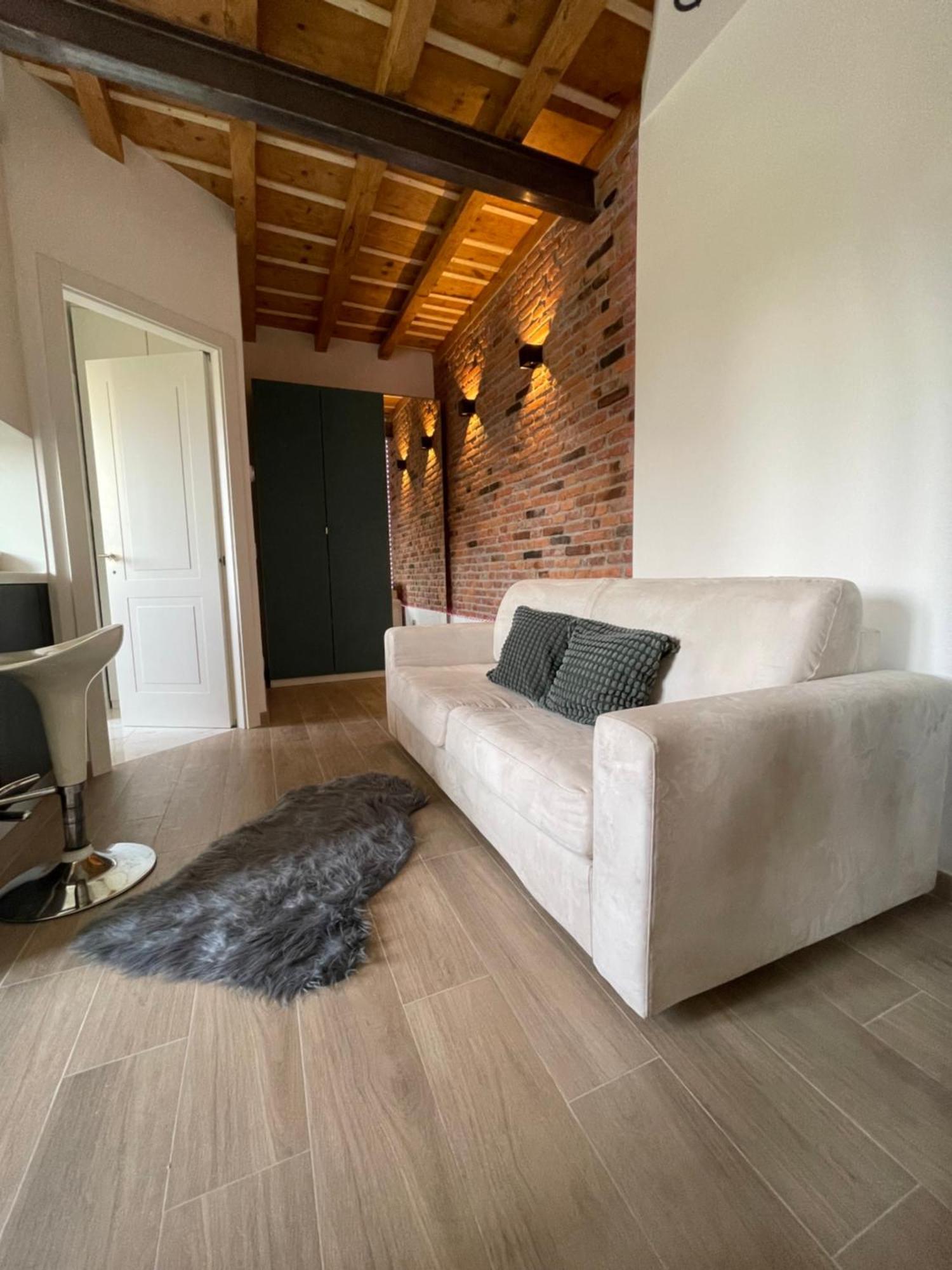 Chiesa Rossa-Loft And Apartments-Navigli ミラノ エクステリア 写真